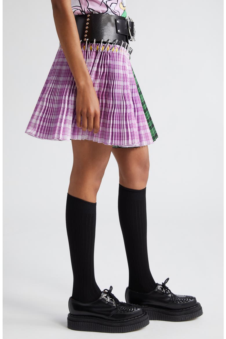 x Disney Daisy Duck Tartan Pleated Carabiner Belted Miniskirt (Nordstrom Exclusive), Alternate, color, PINK AND GREEN