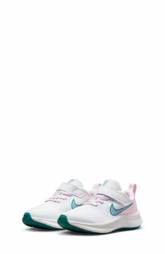 Nike Star Runner 3 Sneaker