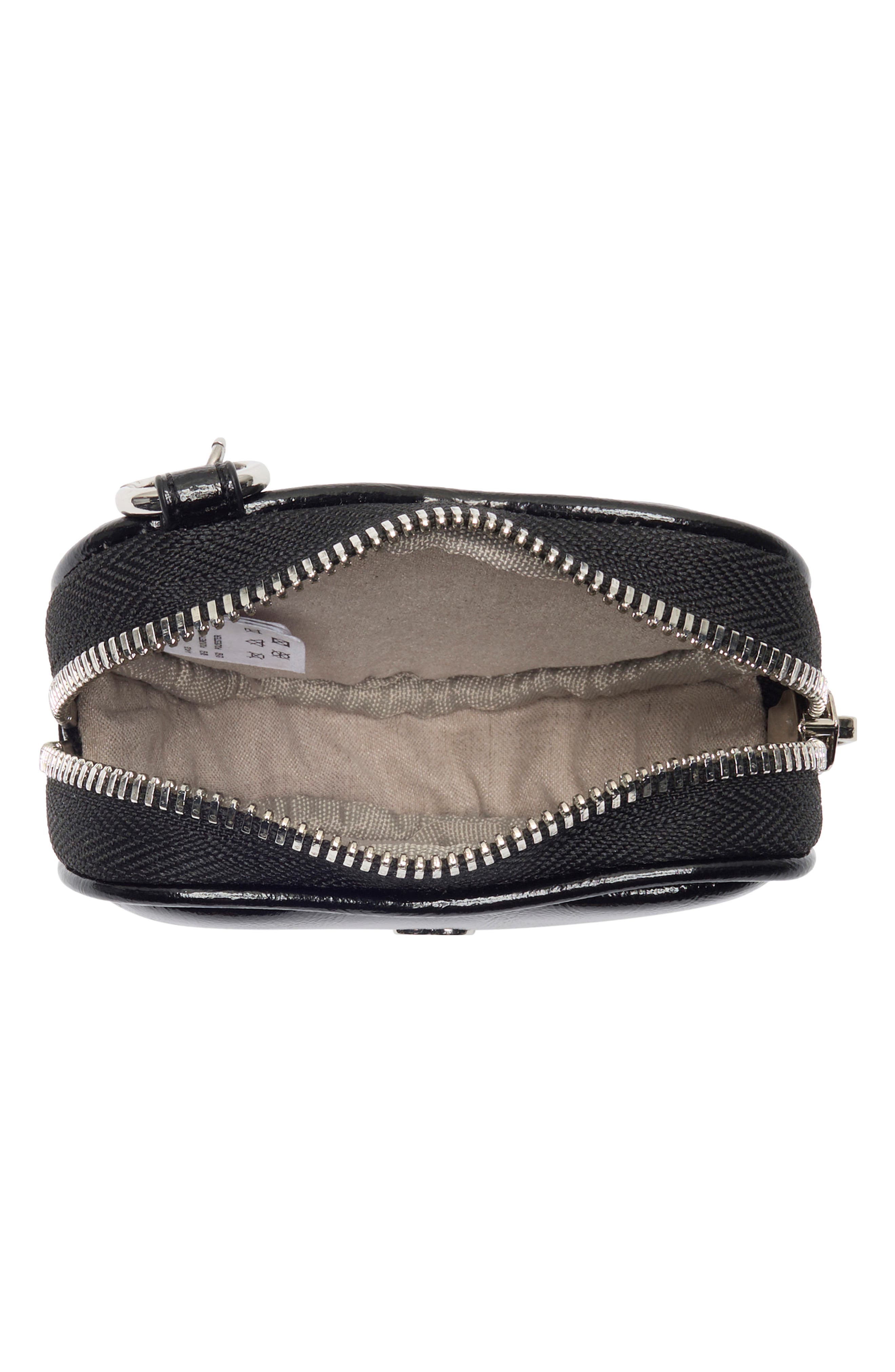 Stand Oil Heart Faux Leather AirPods Case in Black 