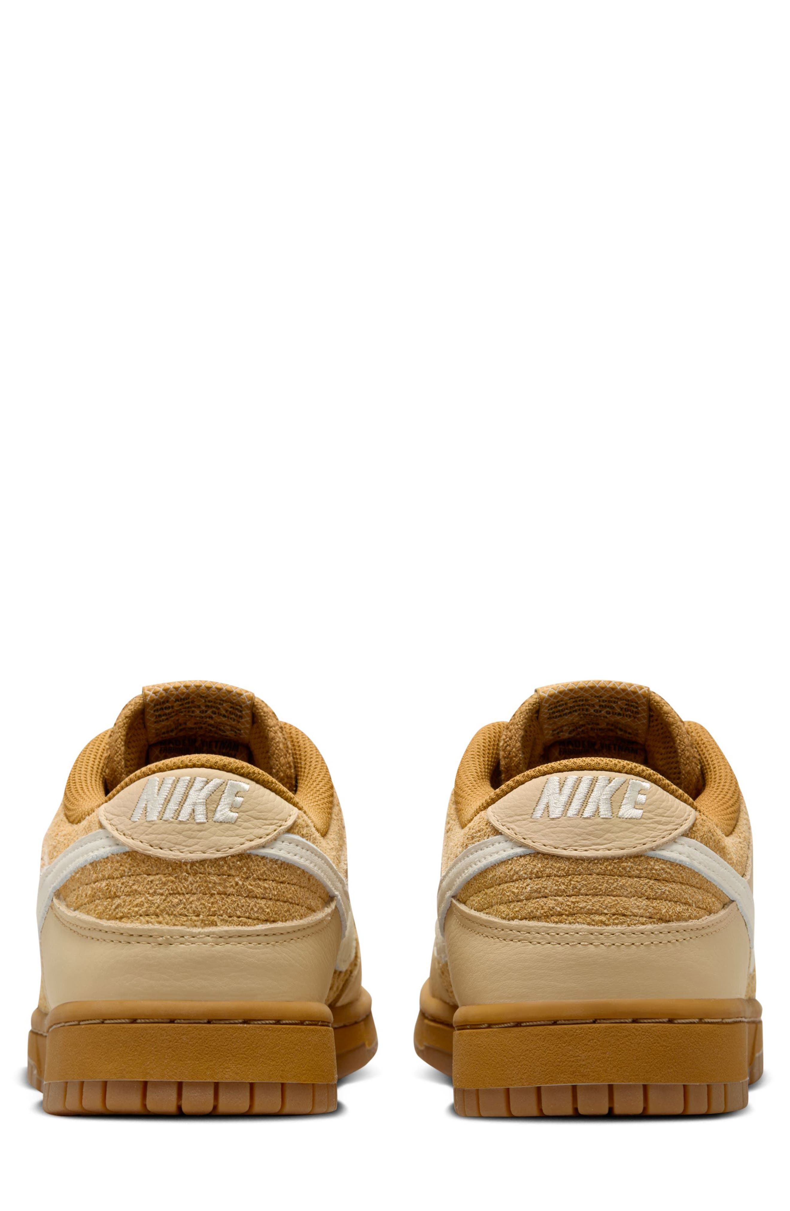 Nike Dunk Low Retro Basketball Sneaker, Alternate, color, 