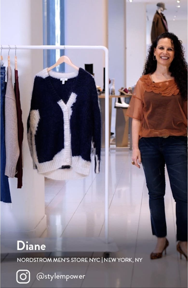 Oversize Mohair & Merino Wool V-Neck Sweater, sales video thumbnail