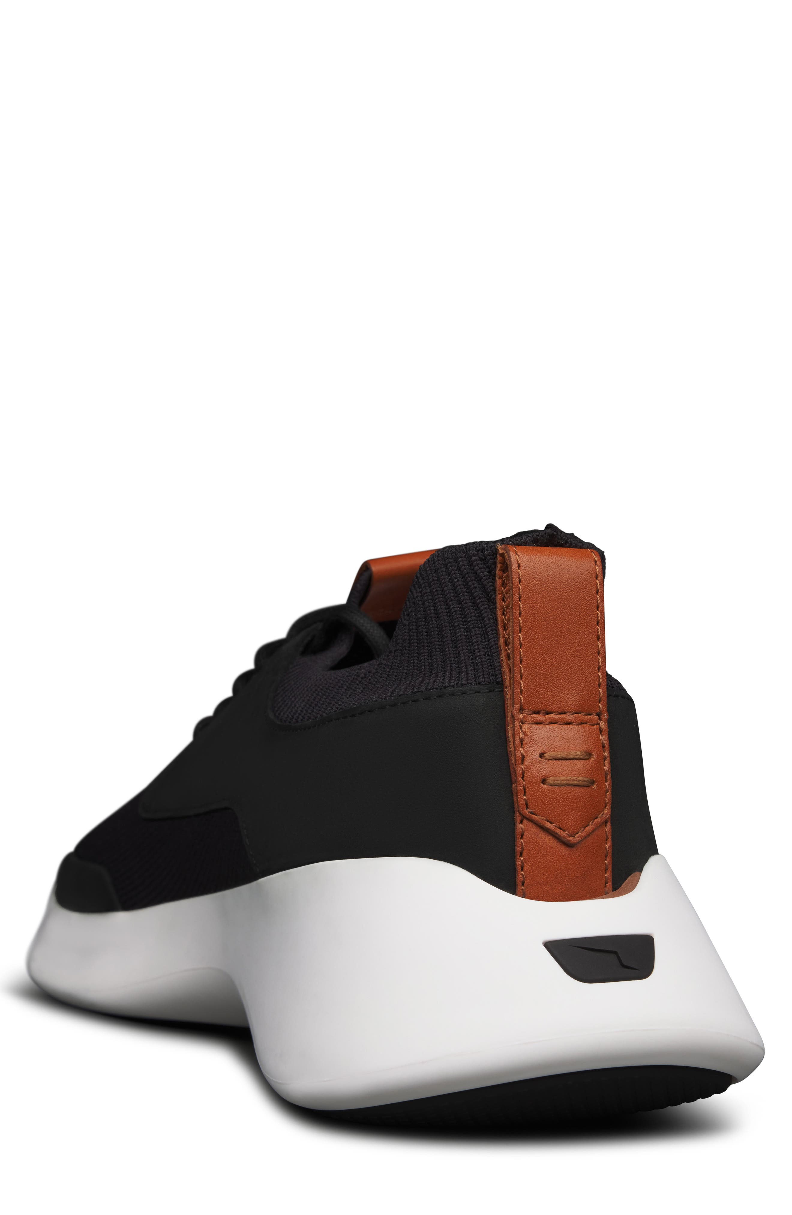 Wolf & Shepherd Toro Swiftknit Sneaker, Alternate, color, Black / White