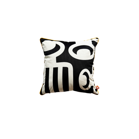 Duafe Throw Pillow