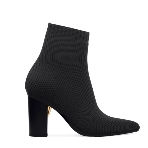 PASHION FOOTWEAR PASHION FOOTWEAR THE BOOTIE 4" BLOCK HEEL 