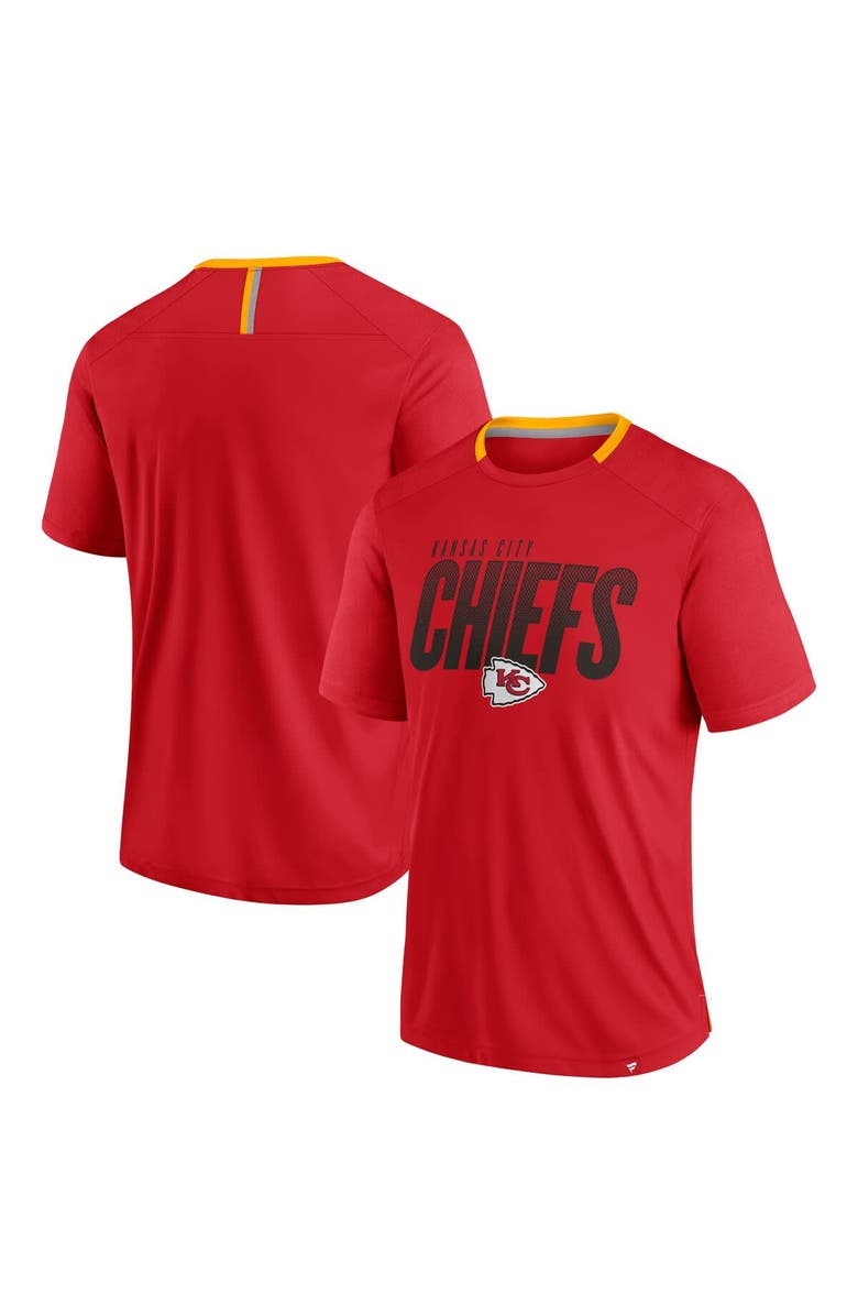 FANATICS Men's Fanatics Red Kansas City Chiefs Defender Fade Slant T-Shirt, Main, color, Red