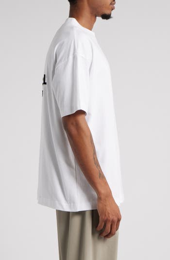 Classic Fit Logo T-Shirt