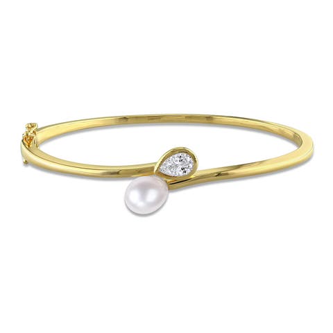 Cultured Pearl & Lab-Grown Diamond Bangle