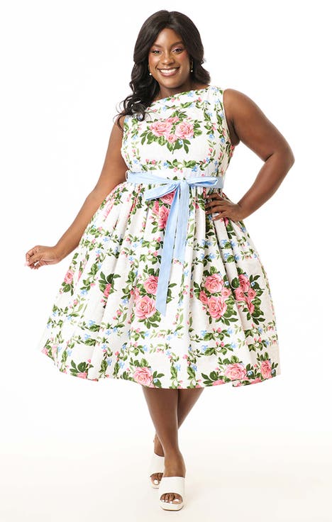 Plus Size Sleeveless Belted Swing Dress