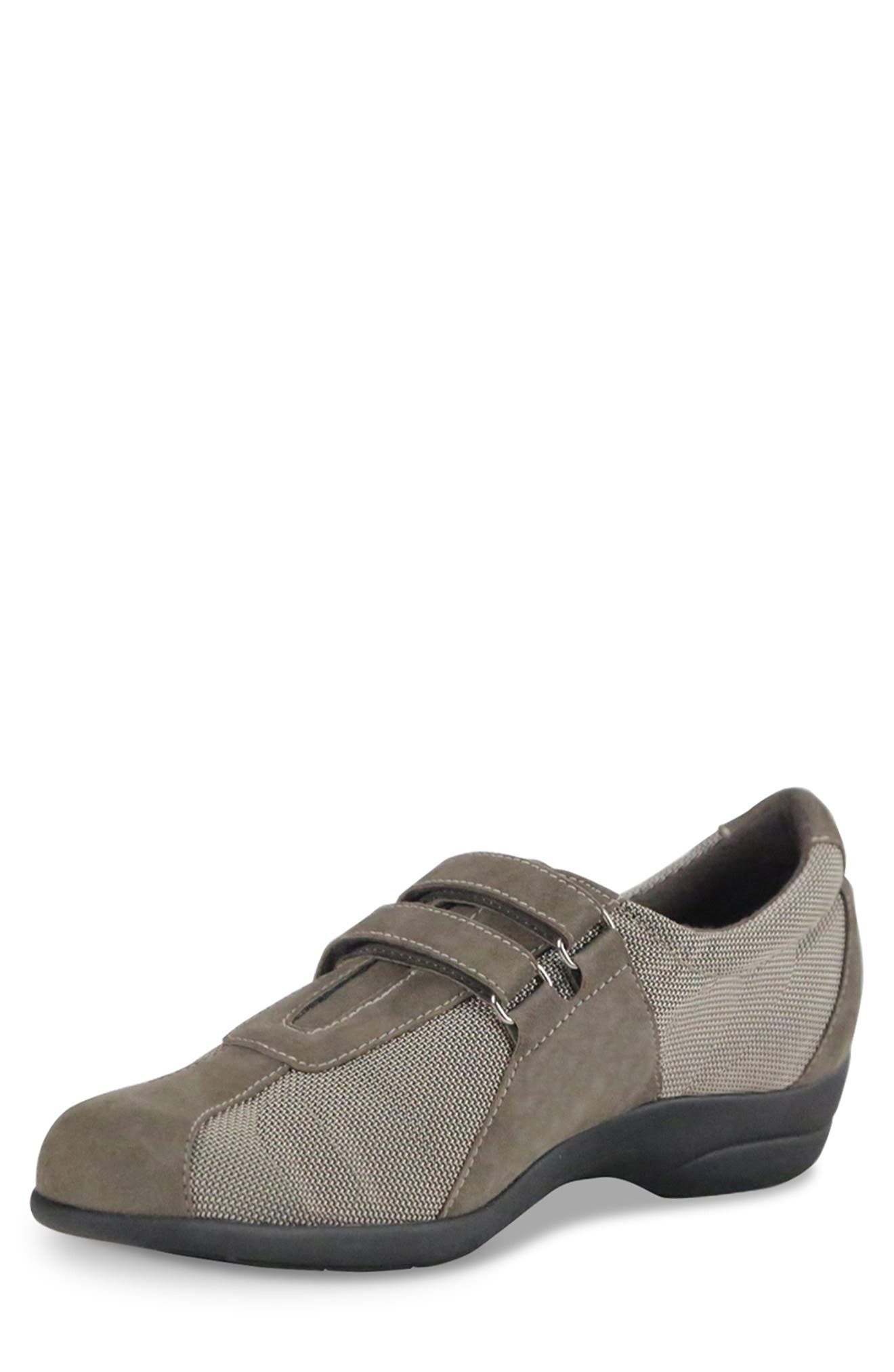 Munro Joliet Sneaker, Alternate, color, 