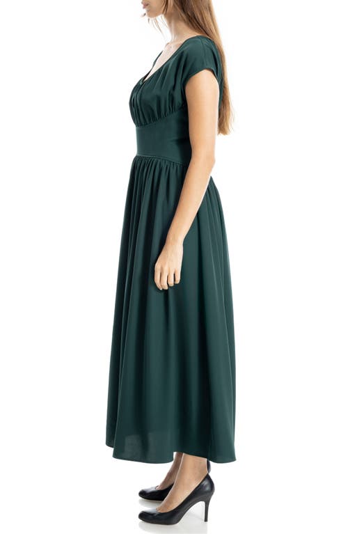 Max Studio Front Keyhole Maxi Dress In Green
