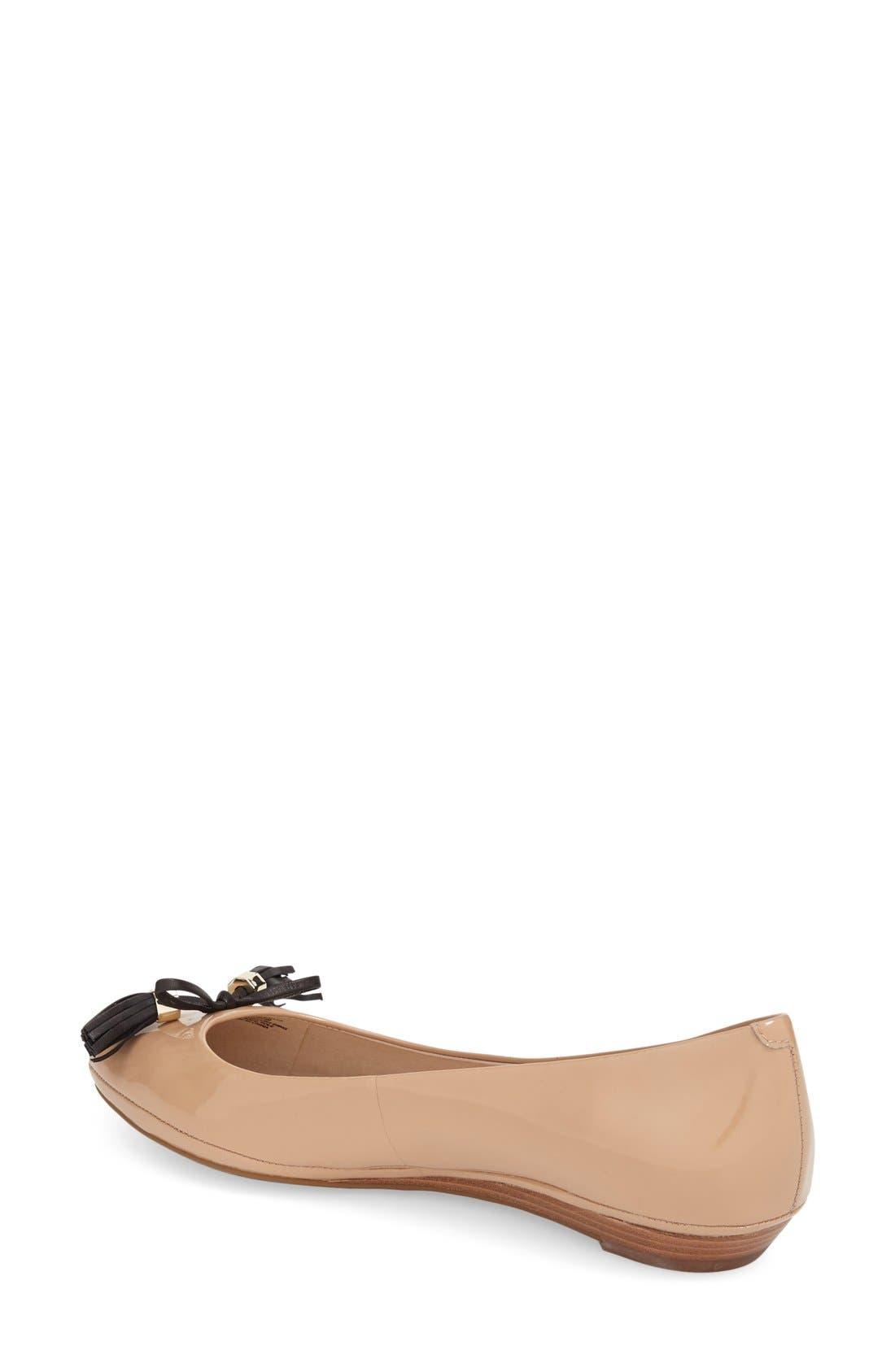 'Aradella' Pointy Toe Flat (Nordstrom Exclusive), Alternate, color, BALLET PATENT/ BLACK LEATHER