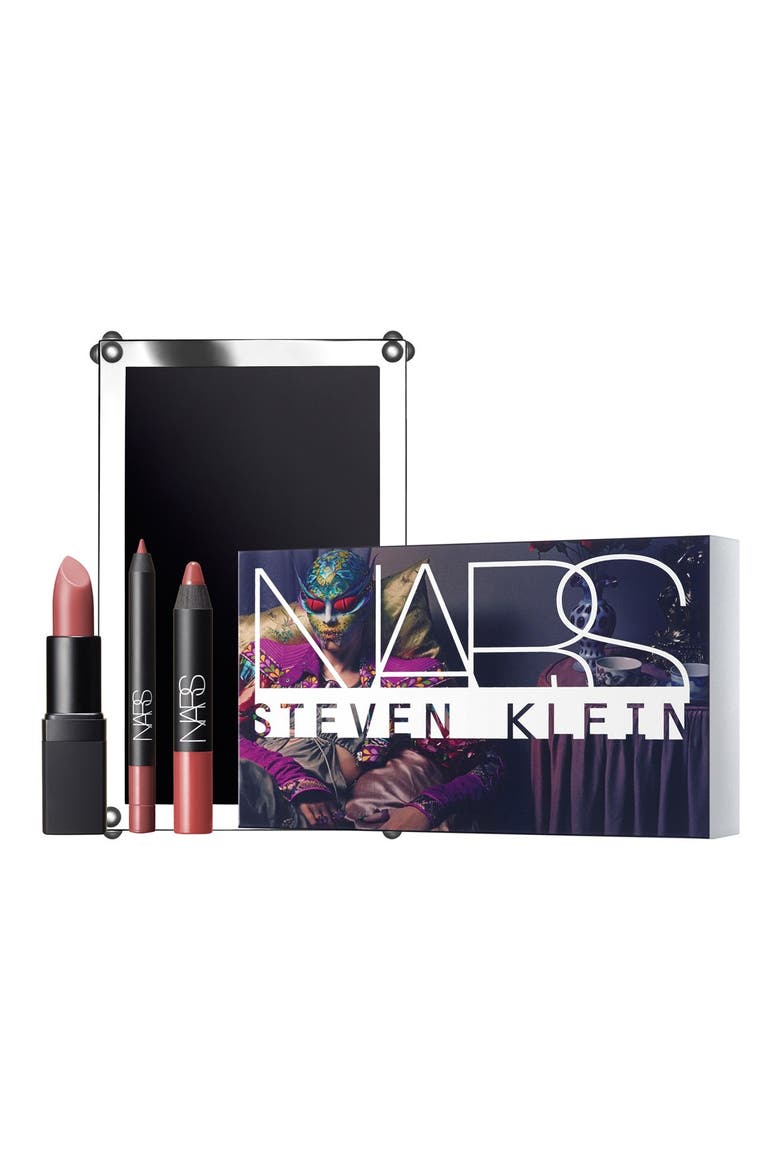 'Fantascene - Neutral' Lip Set (Limited Edition), Alternate, color, A WOMAN'S FACE