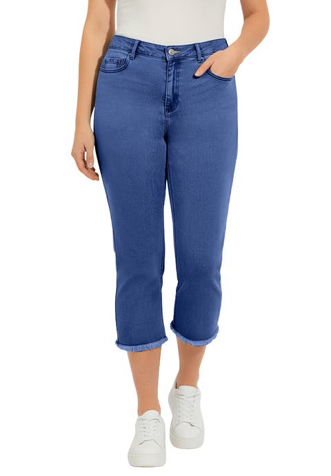Plus Size Straight Leg Frayed Hem Cropped Capri Jean