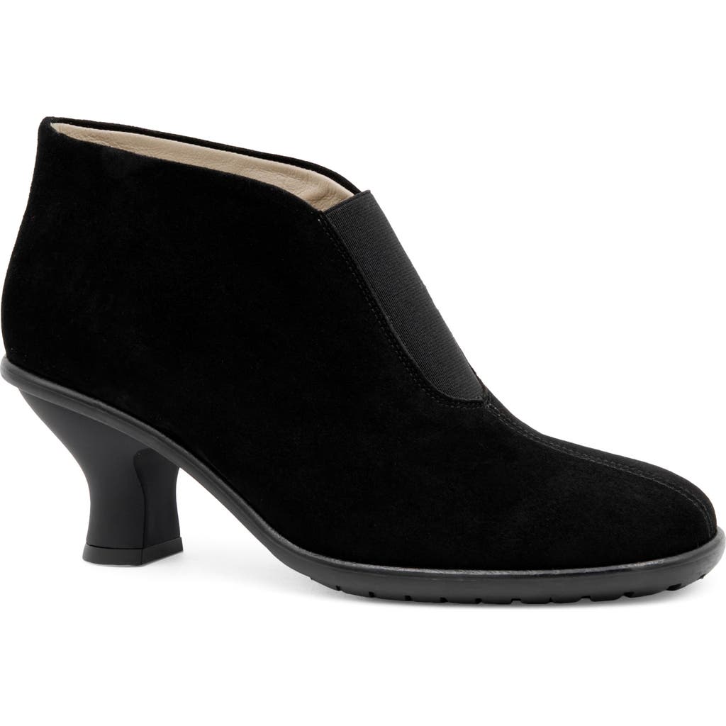 Rangoni Beverly Bootie In Black