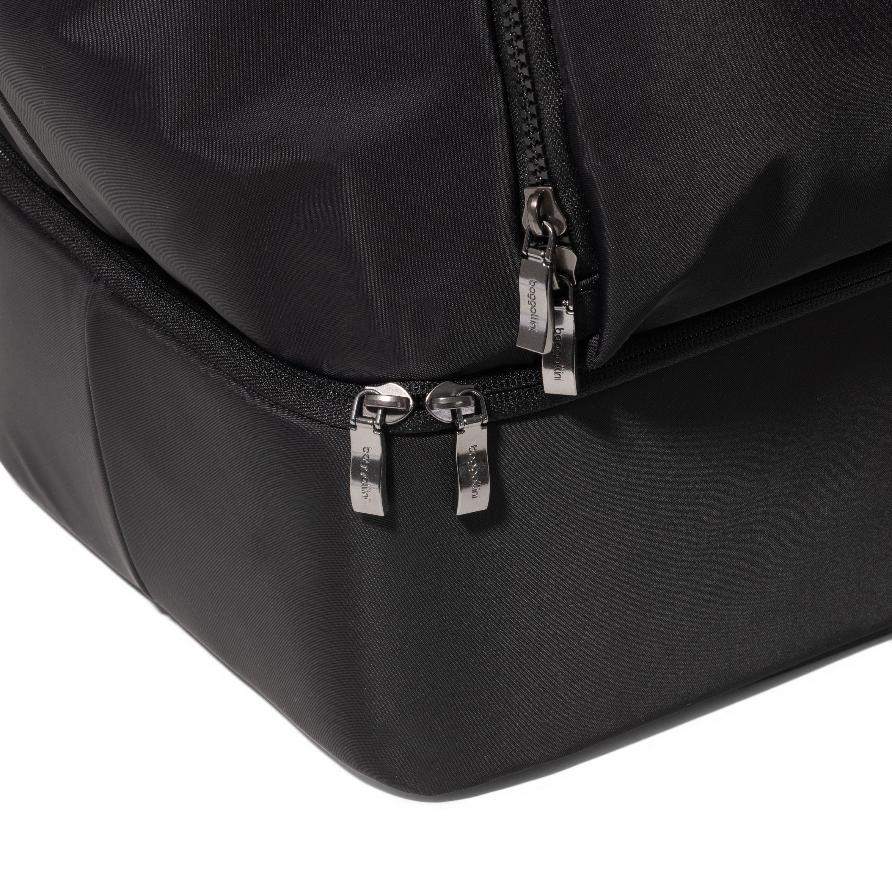 BAGGALLINI Park Ave Weekender Tote, Alternate, color, Black Twill
