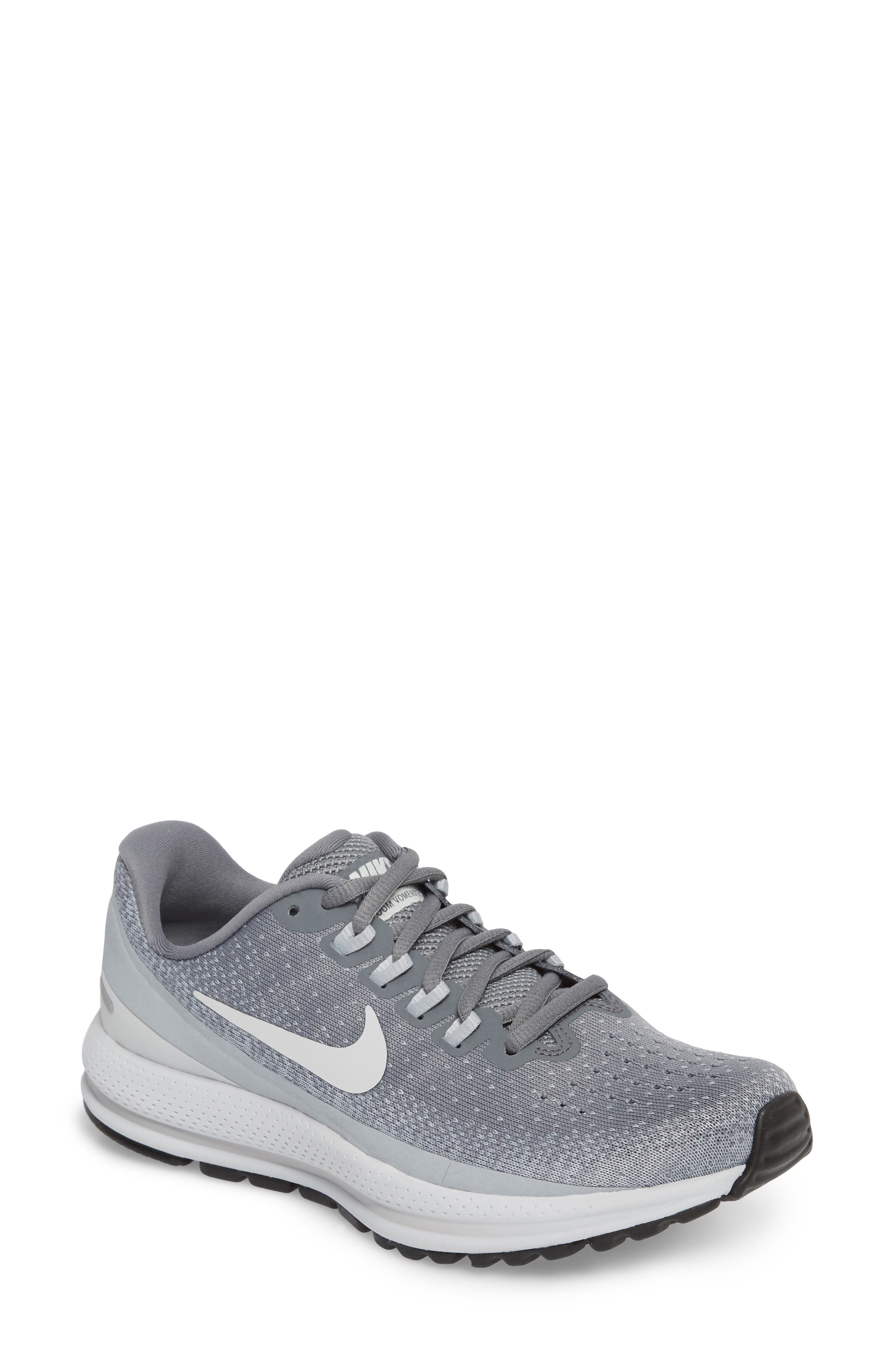 Nike Air Zoom Vomero 13 Running Shoe, Main, color, 