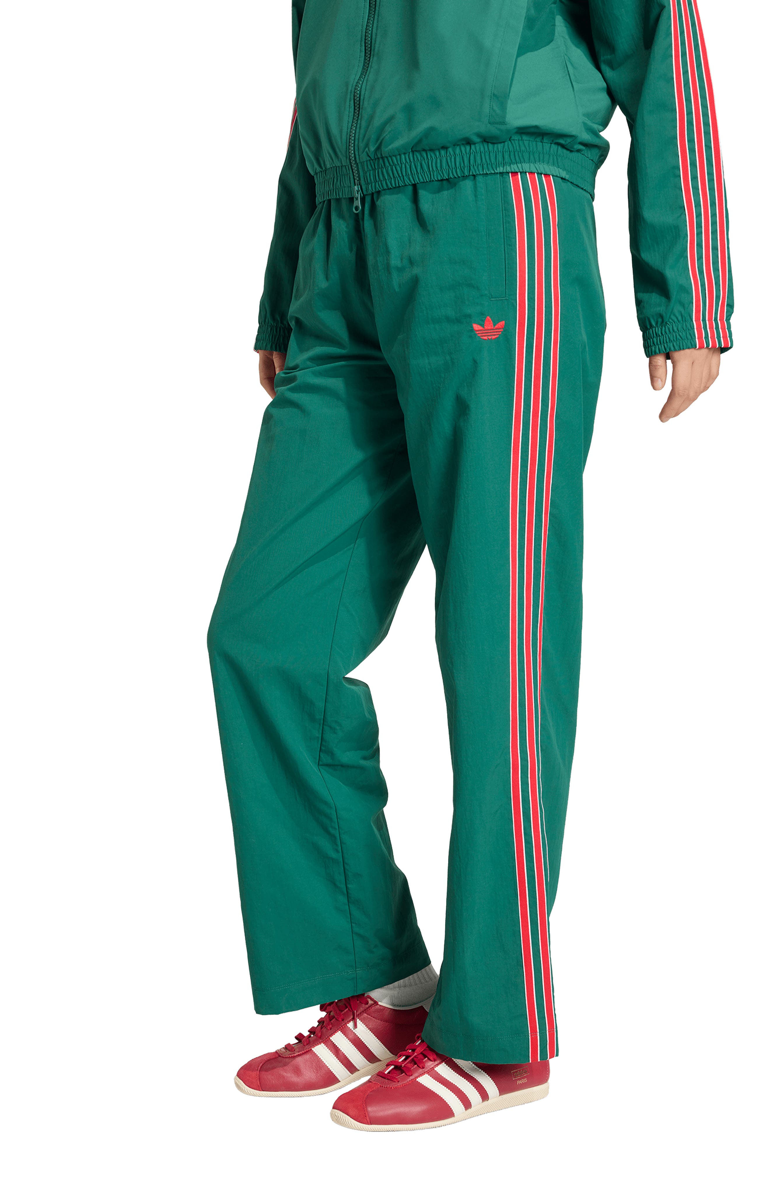selected COLLEGIATE GREEN