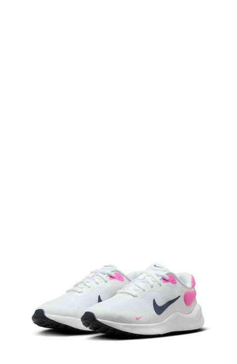 Revolution 7 Sneaker (Big Kid)