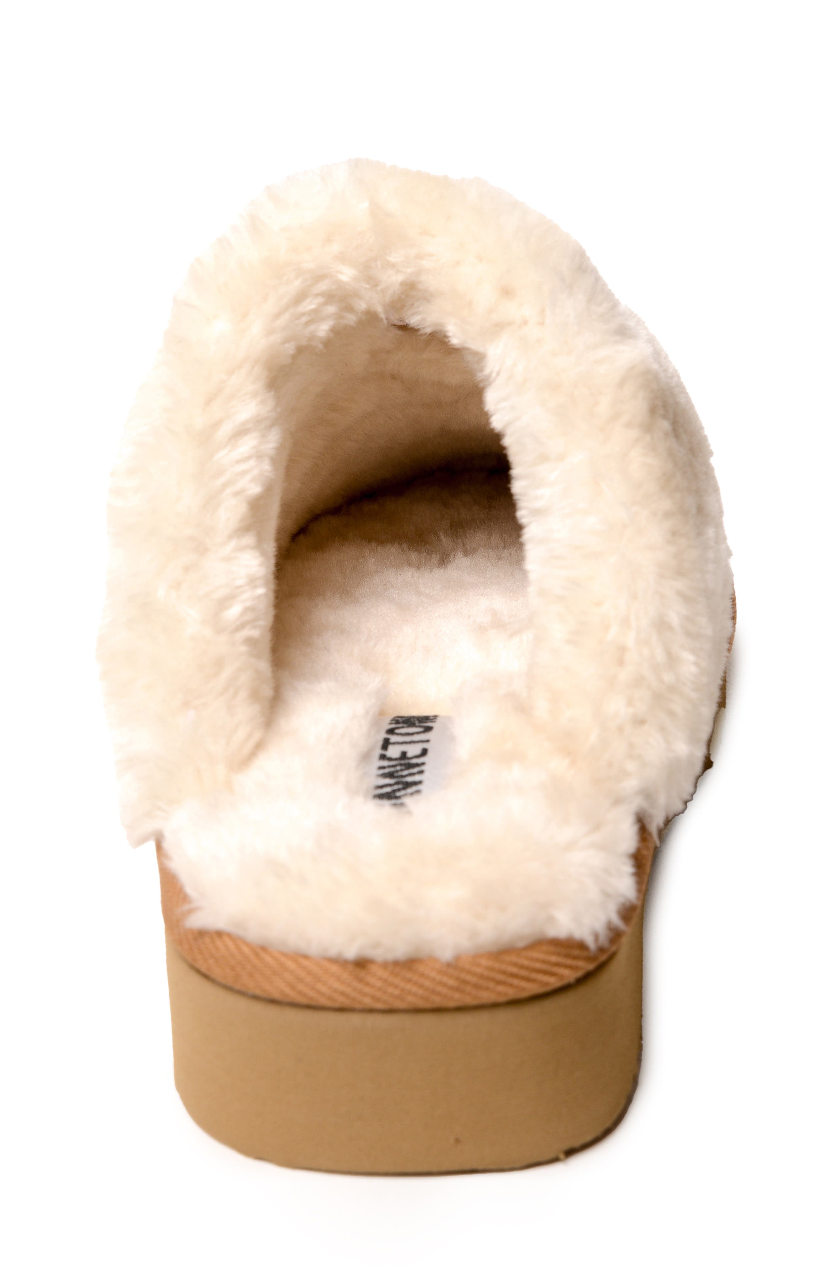 Minnetonka Corie Faux Fur Scuff Slipper, Alternate, color, Cinnamon