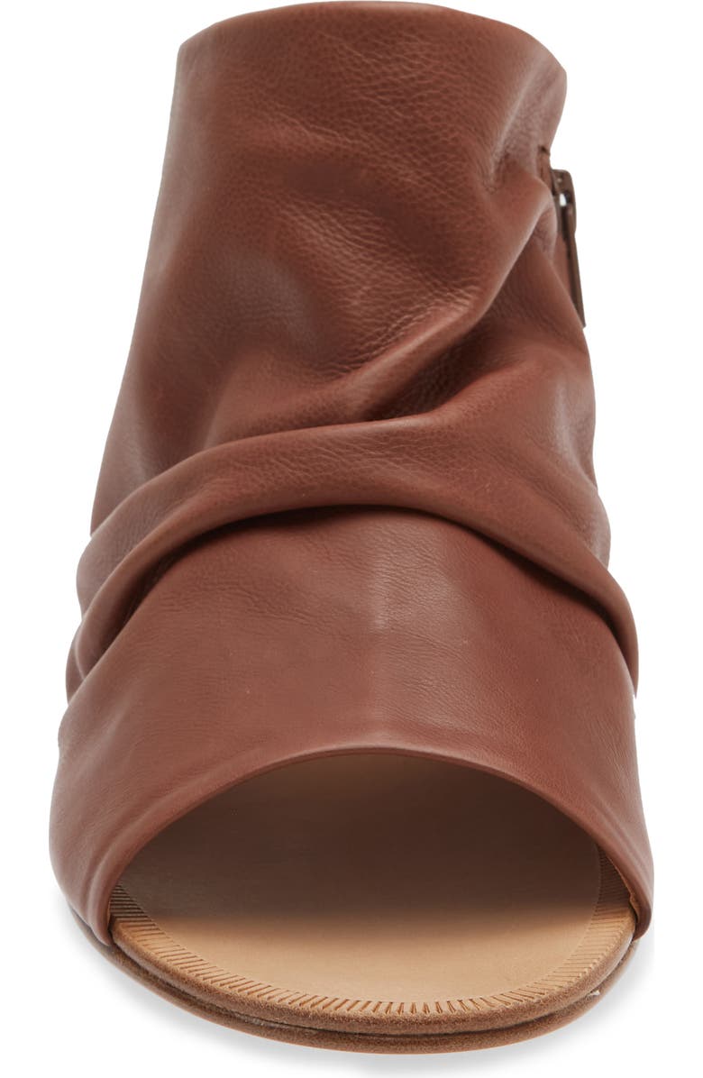 Pedro Garcia Pelaya Sandal, Alternate, color, Raisin Clarabelle Calf