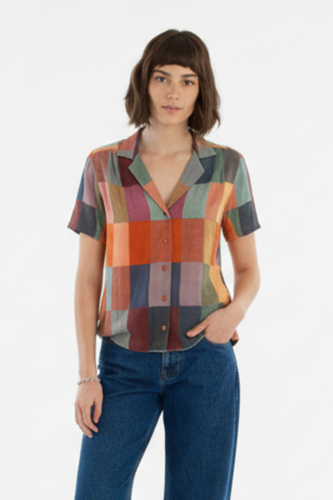 Tasi Notched Collar Button-up Shirt