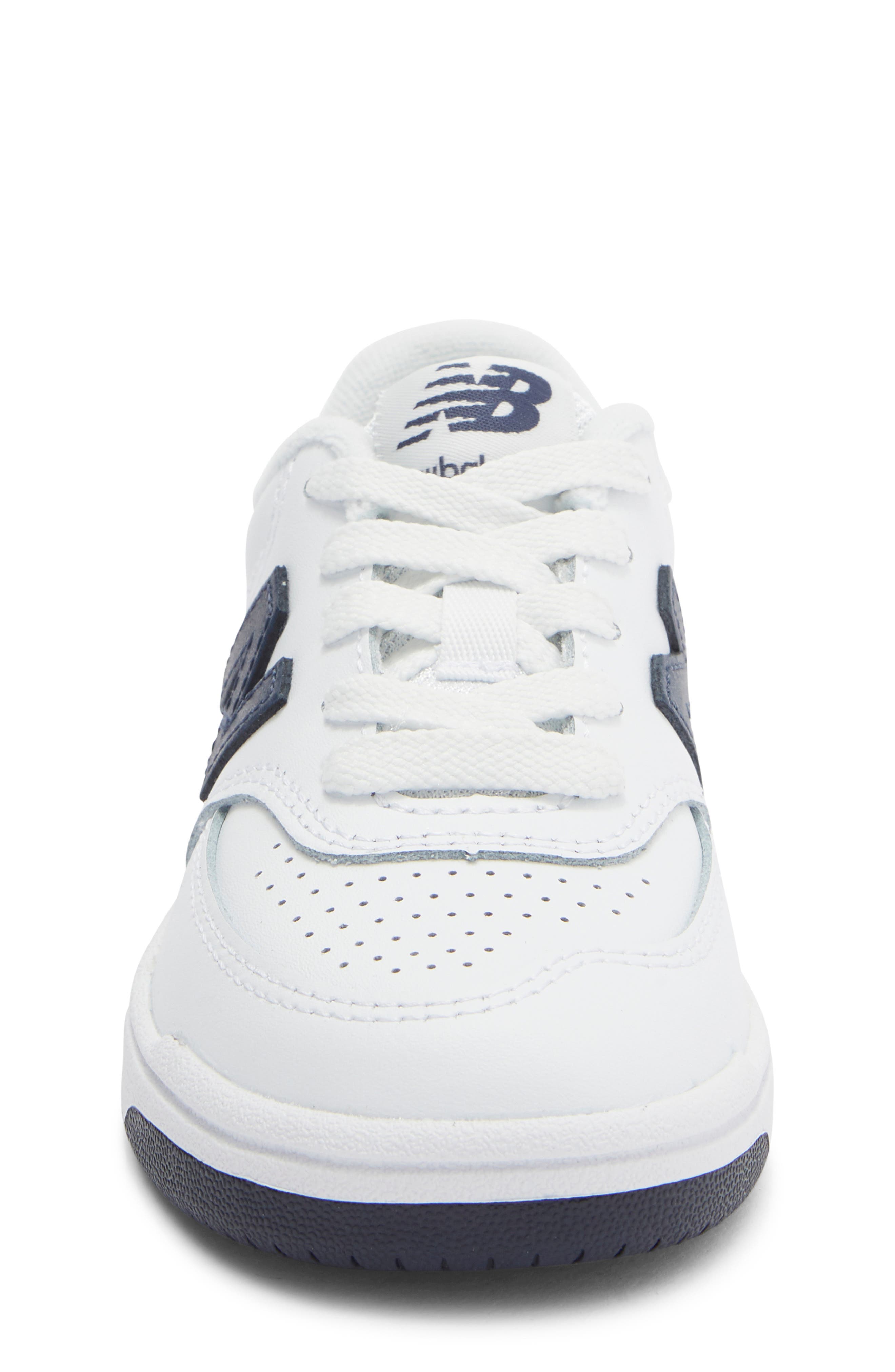 New Balance BB80 Basketball Sneaker, Alternate, color, Nb White/ Nb Navy