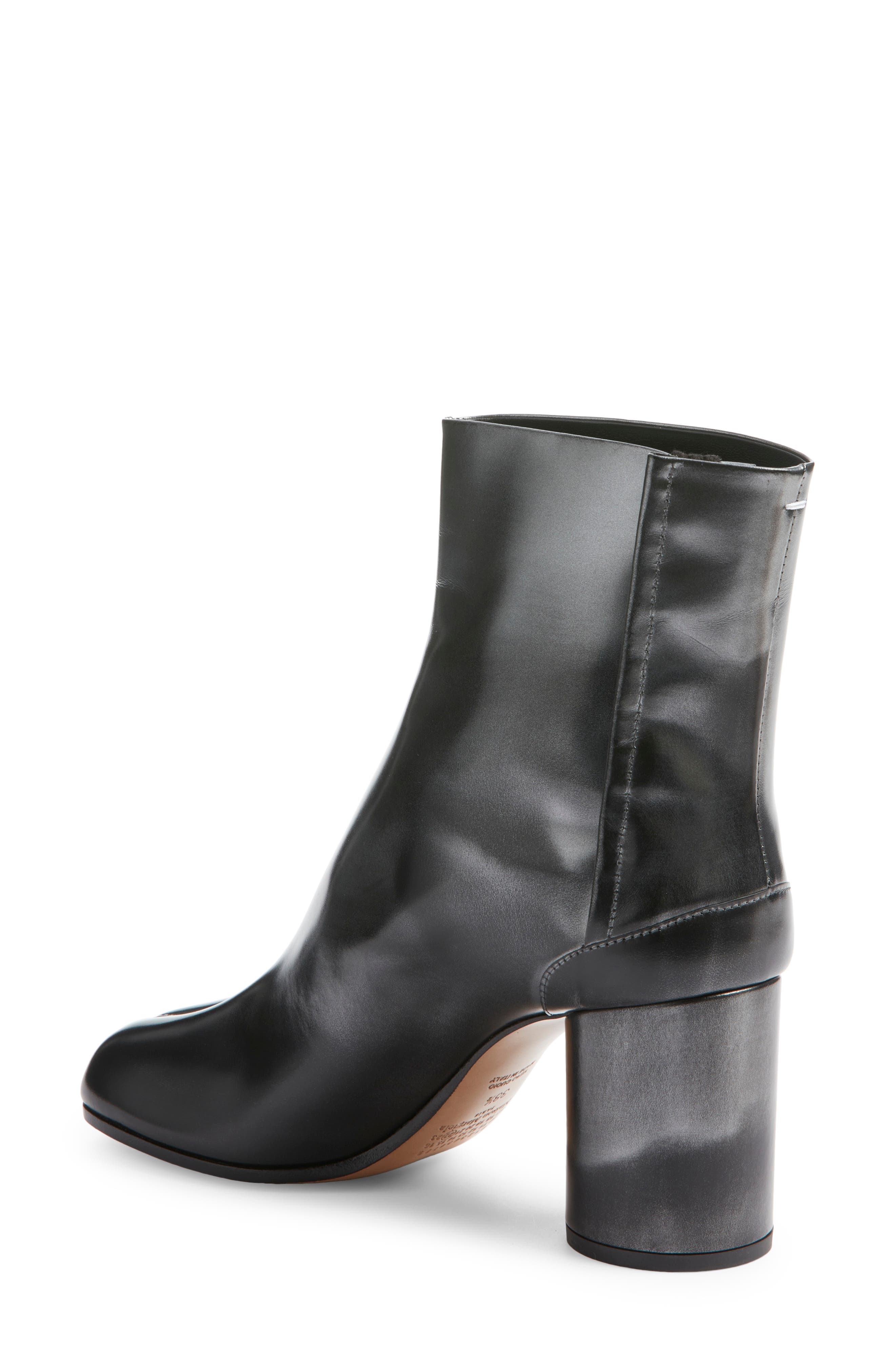 Maison Margiela Tabi Ankle Boot, Alternate, color, Silver/ Black