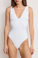 Good American Sculpting Deep V-Neck Bodysuit