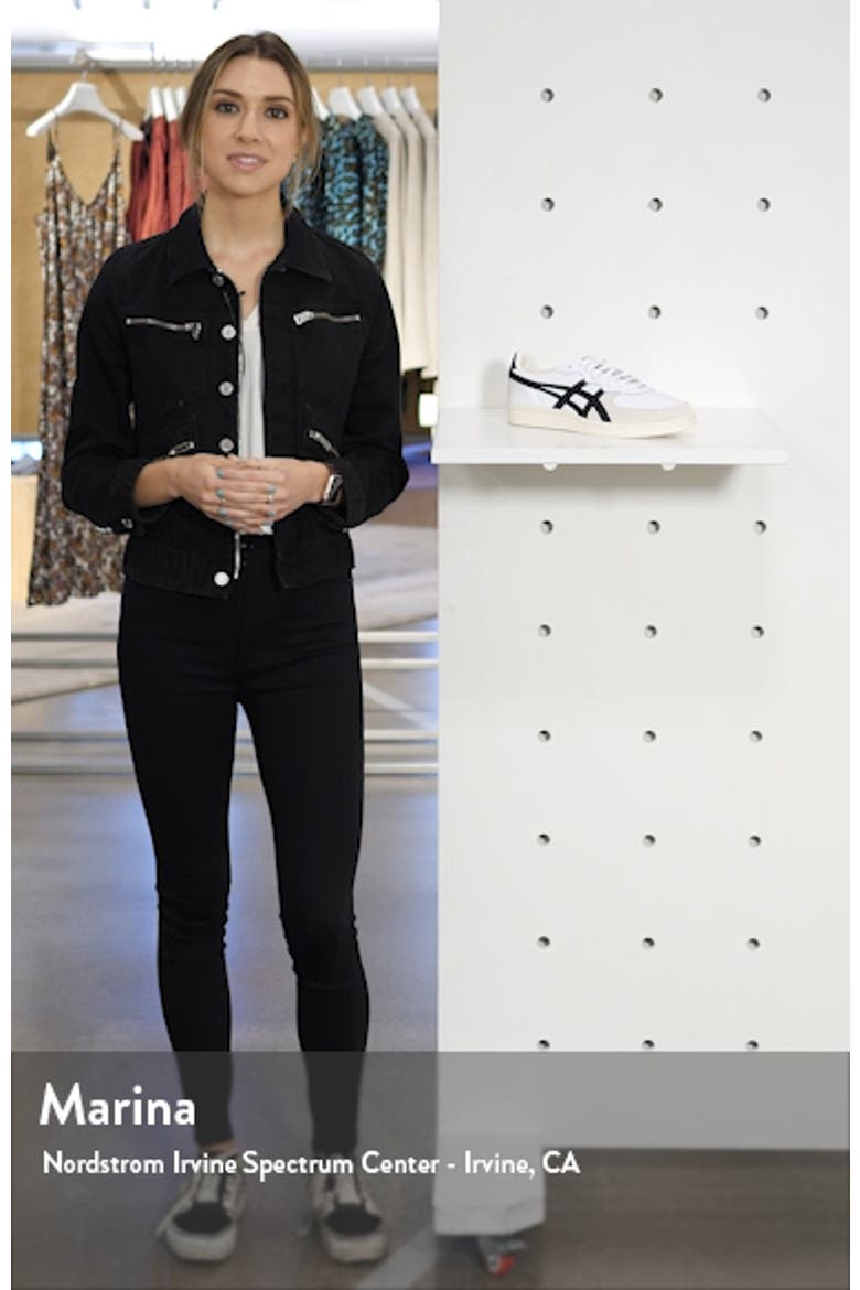Sneaker video