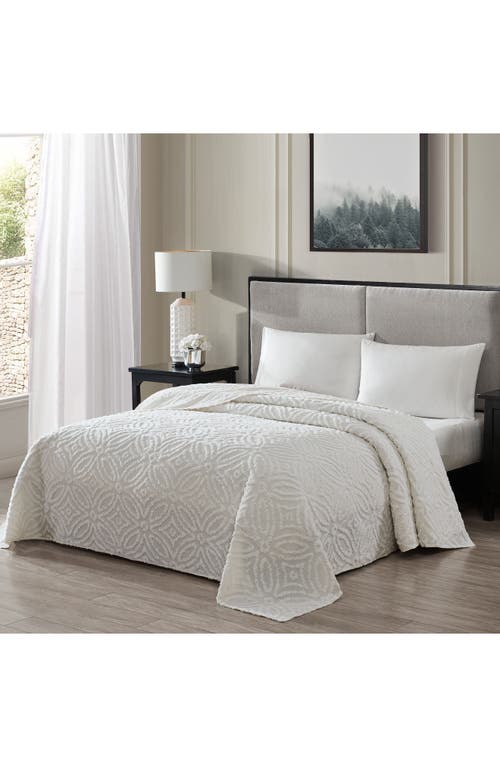 Beatrice Home Fashions Alicia Wedding Ring Chenille Collection Bedspread