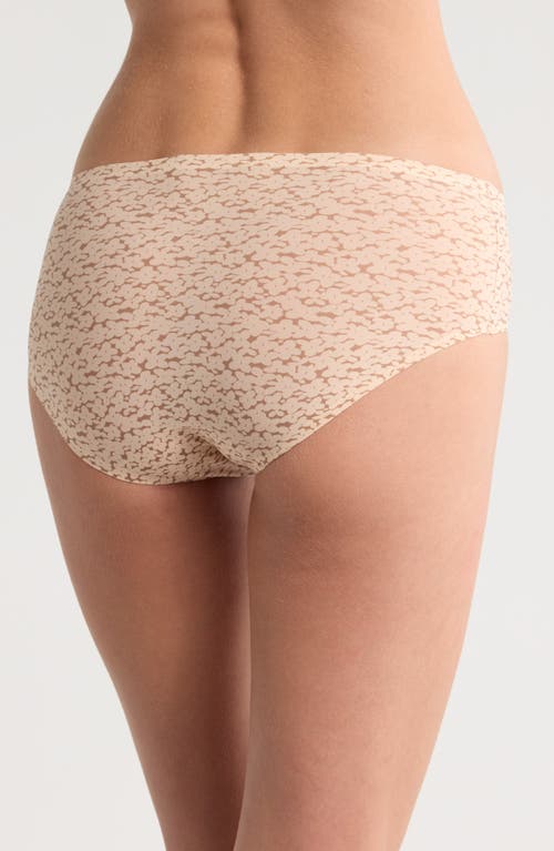 Chantelle Lingerie Soft Stretch Seamless Hipster Panties In Black