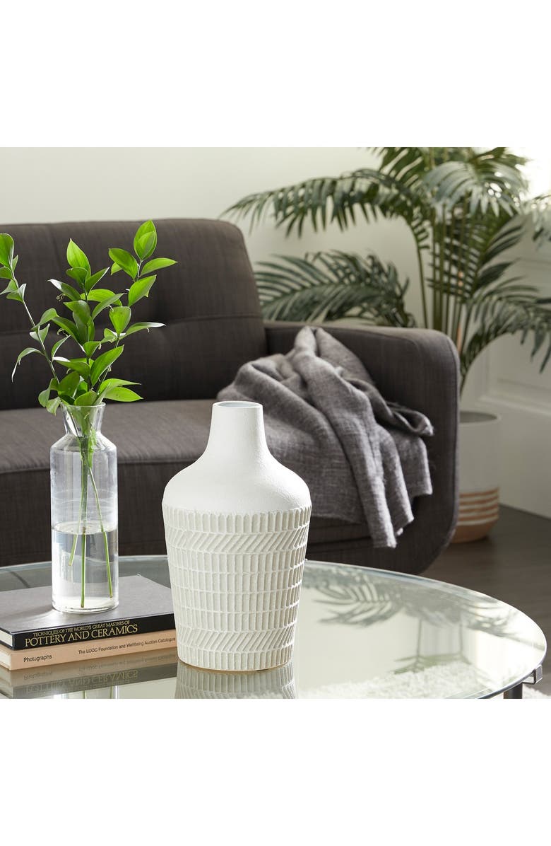 GINGER BIRCH STUDIO White Metal Textured Vase, Alternate, color, White