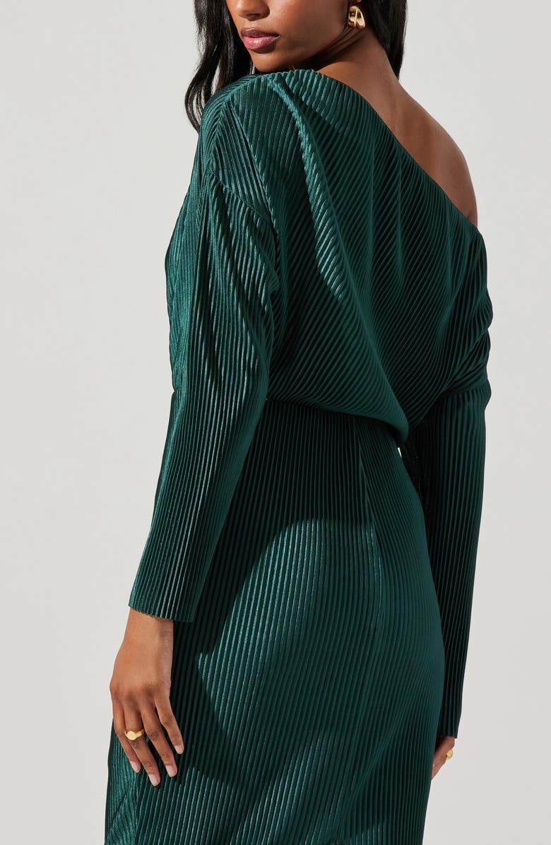 ASTR the Label Azenia One-Shoulder Long Sleeve Midi Dress, Alternate, color, 