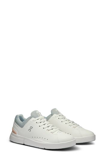 On The Roger Advantage Tennis Sneaker In Multi