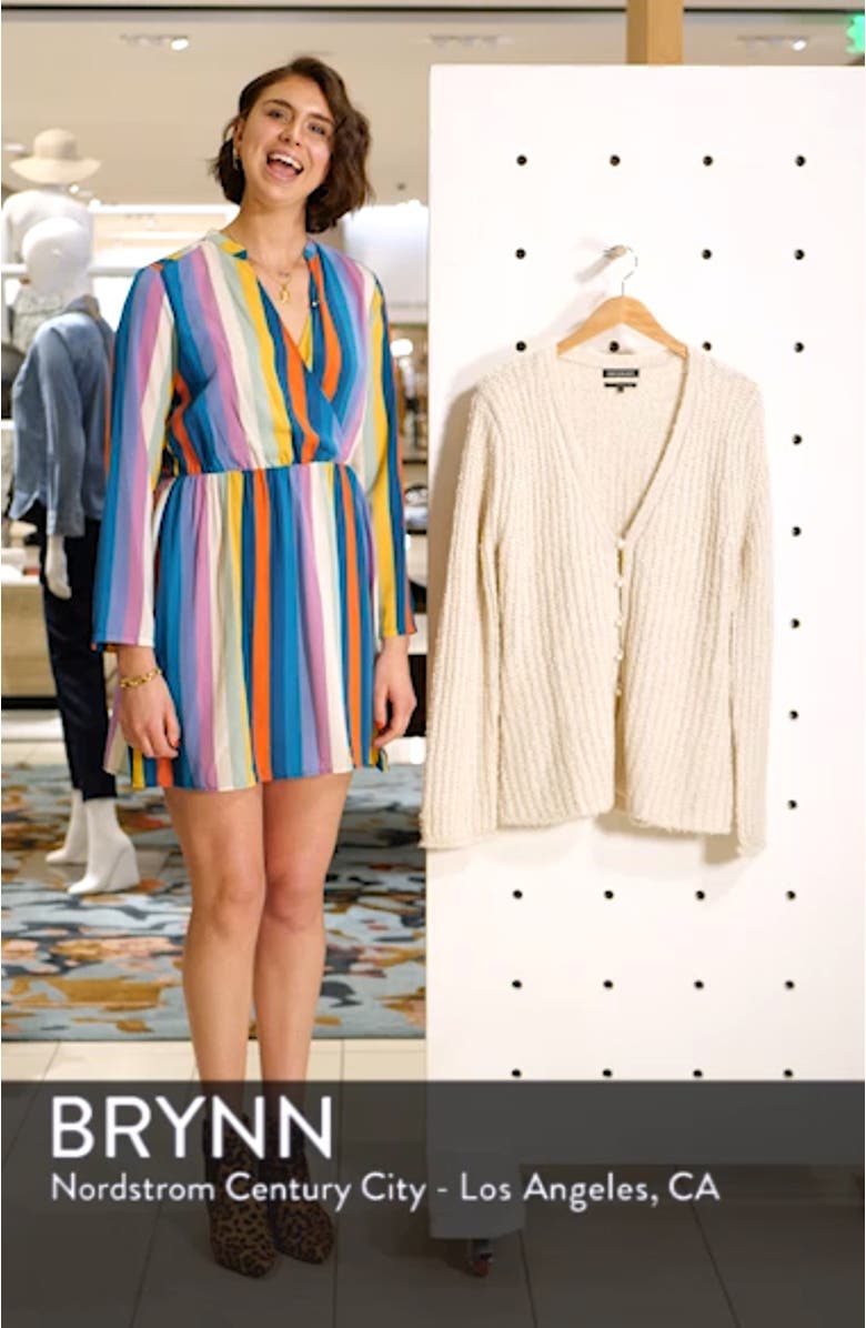 Bouclé Cardigan, sales video thumbnail