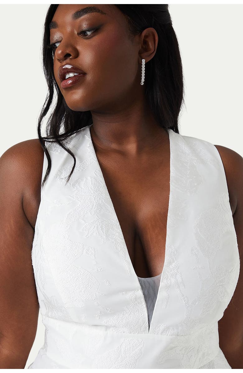 Coast Plus Size Plunge Neck Maxi Wedding Dress, Alternate, color, Ivory