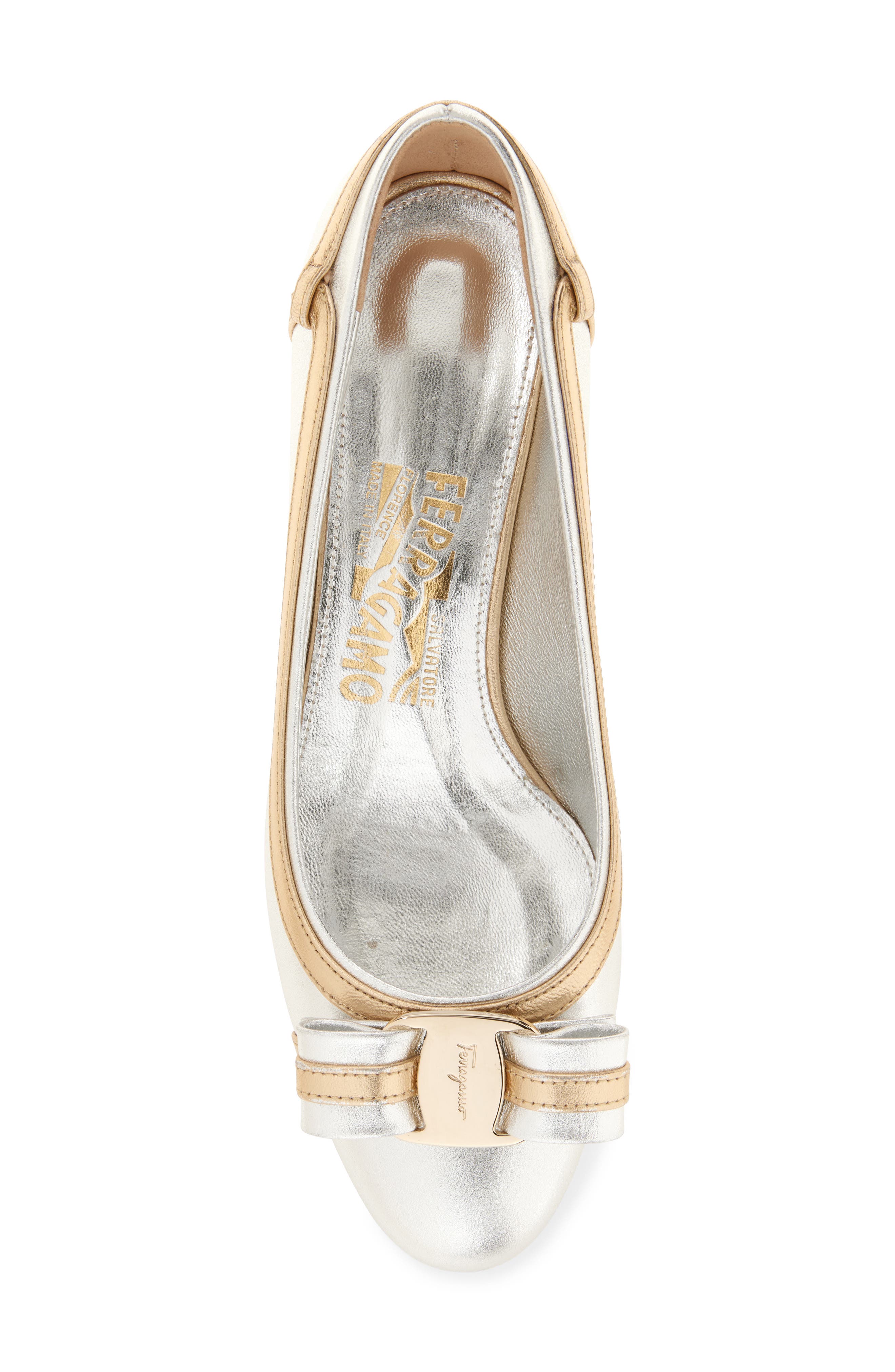 FERRAGAMO Vara Bow Pump, Alternate, color, 