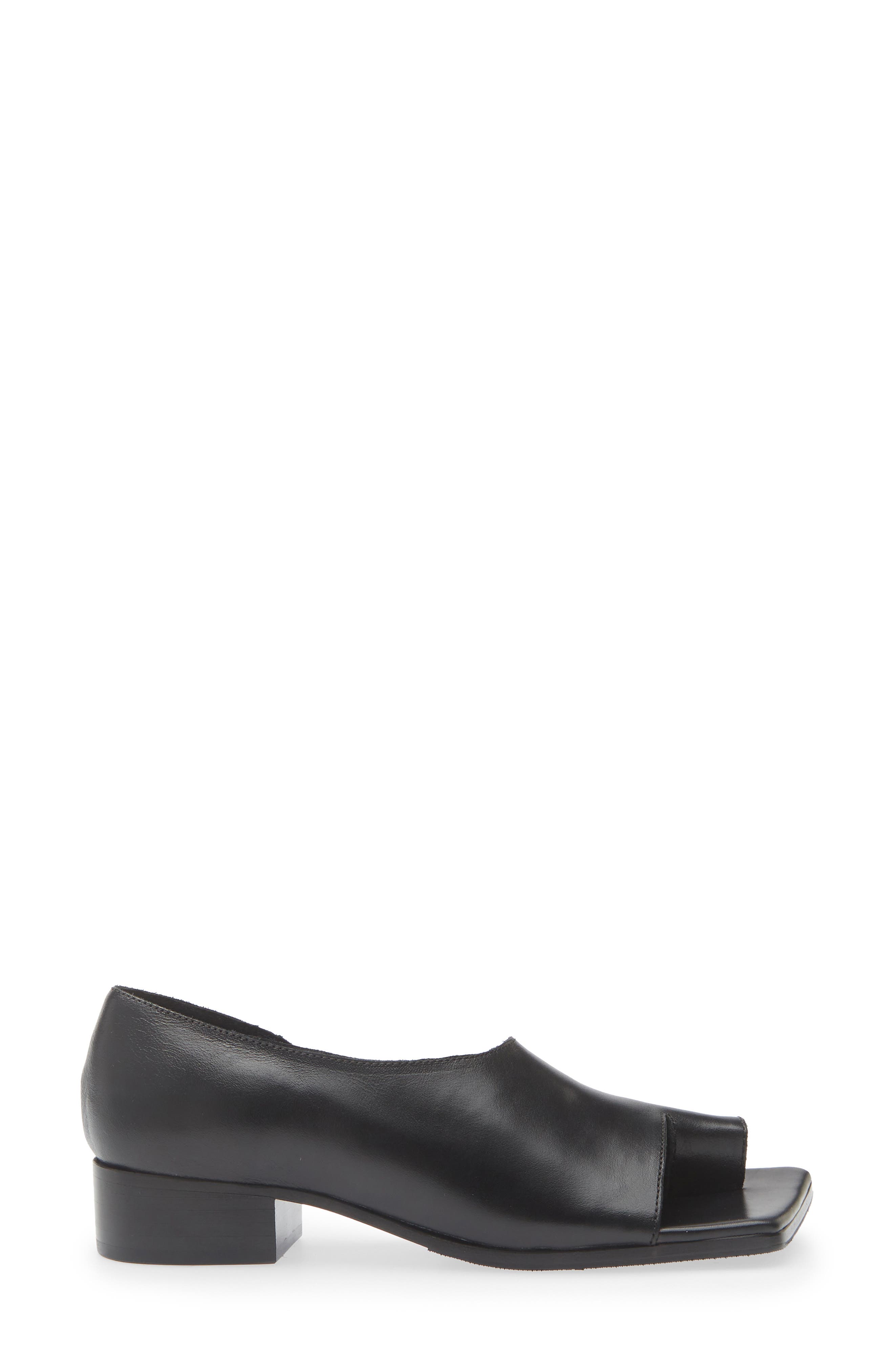 Junya Watanabe Steer Sandal, Alternate, color, Black