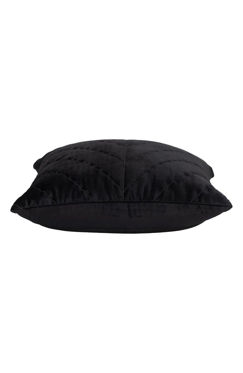 PARKLAND COLLECTION Tobyn Quilted Pillow, Alternate, color, Black