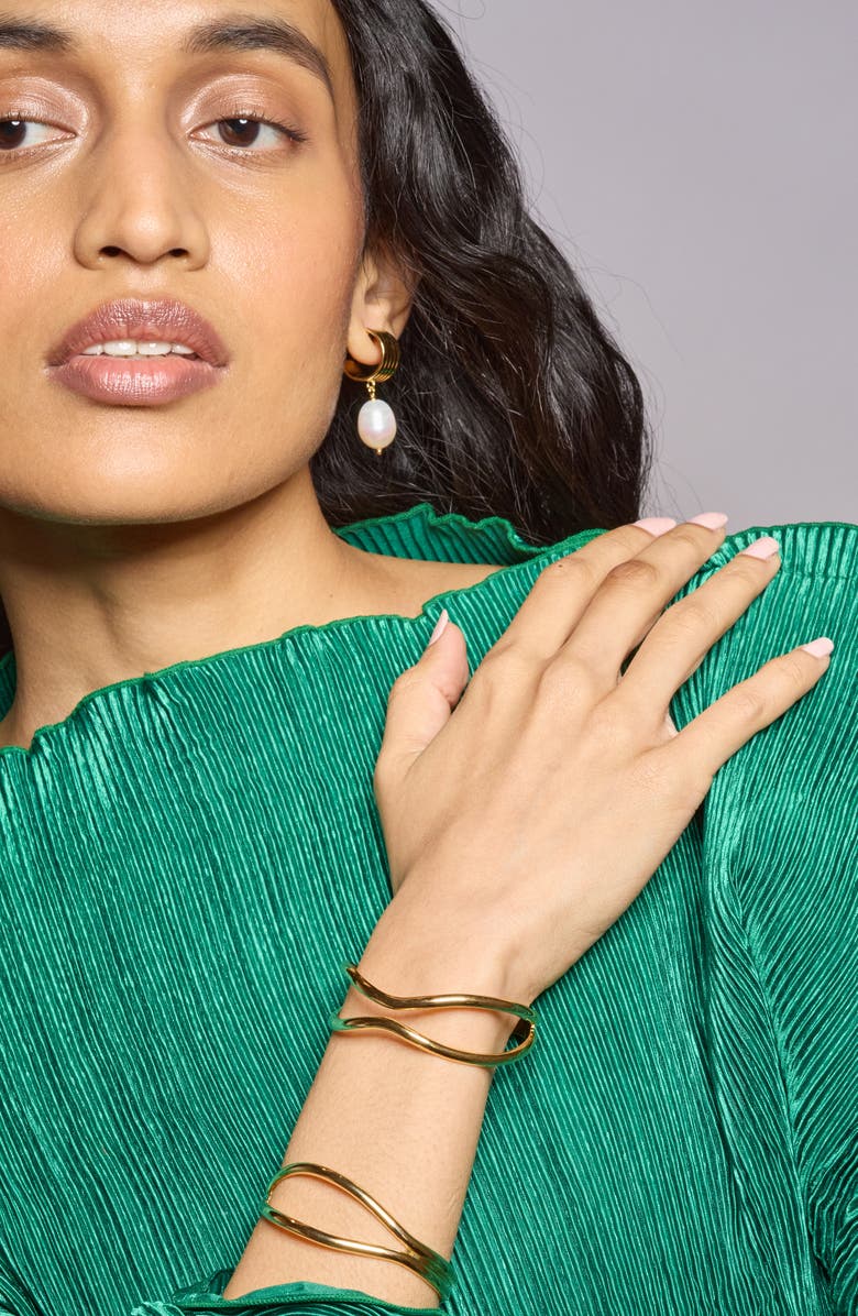 Lady Grey Pinch Cuff Bracelet, Alternate, color, Gold