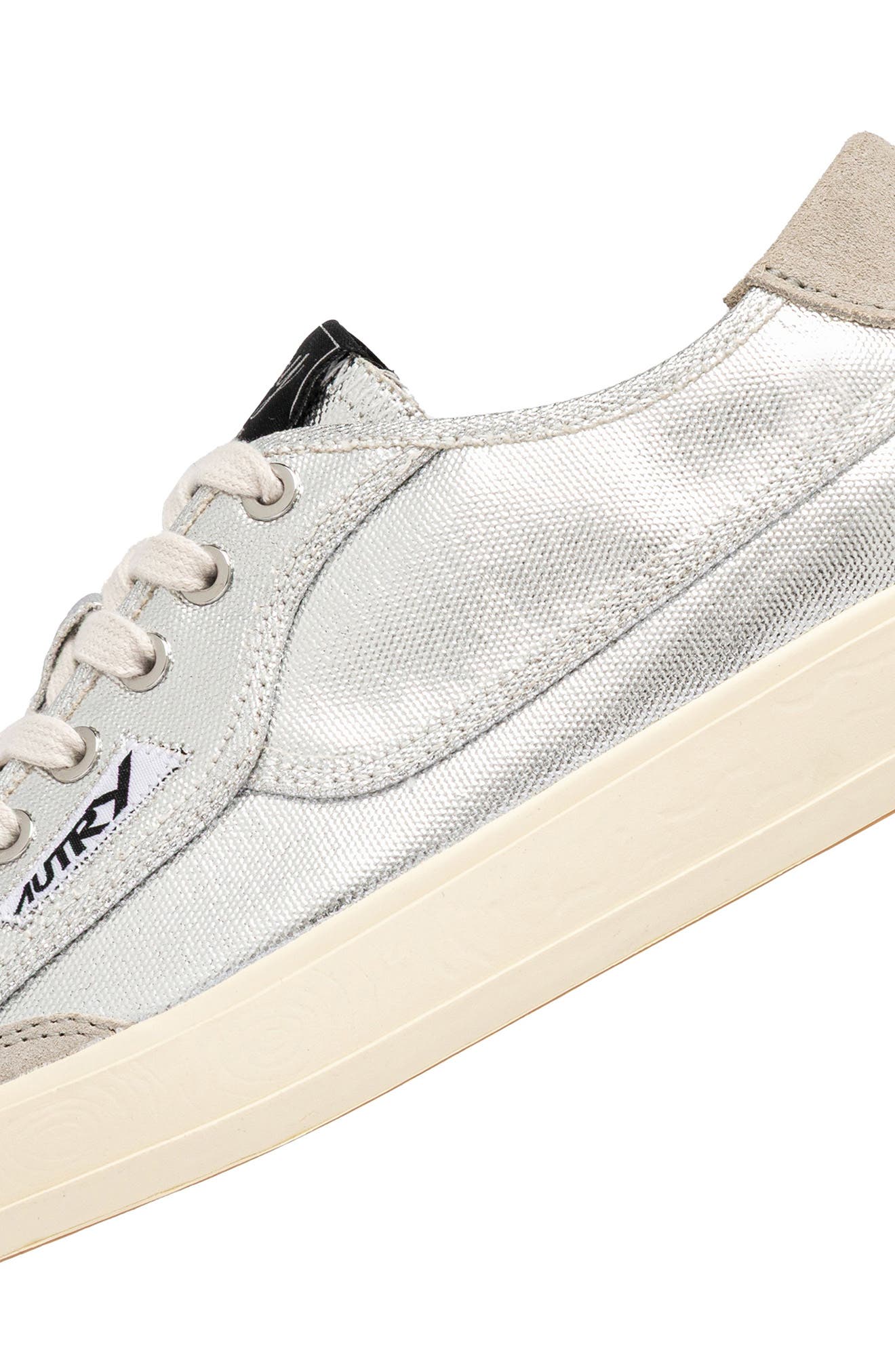AUTRY Windscape Low Leather Sneaker, Alternate, color, Silver