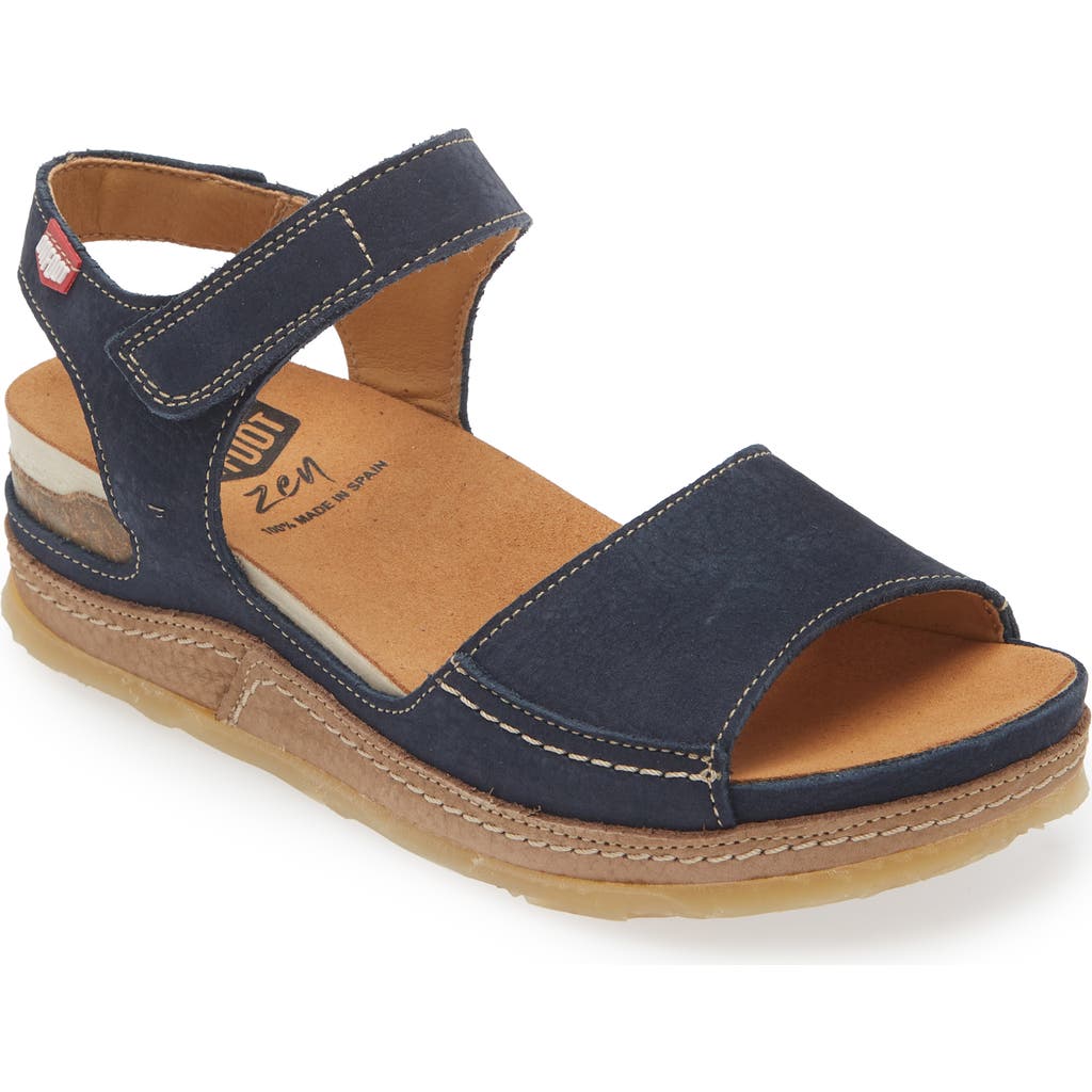 On Foot 240 Vegas Sandal in Navy  product