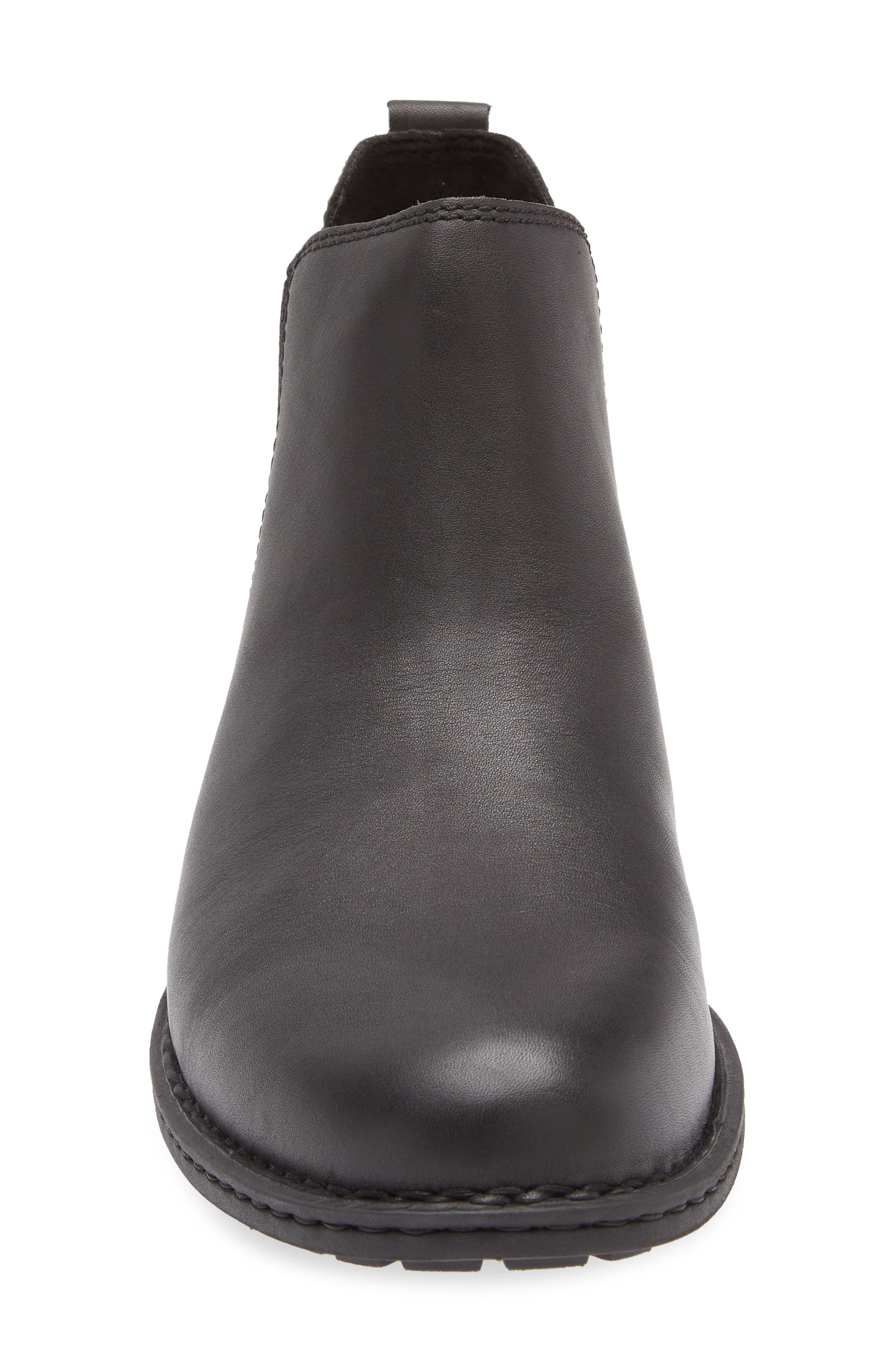 Børn Eli Suede Chukka Boot, Alternate, color, Black