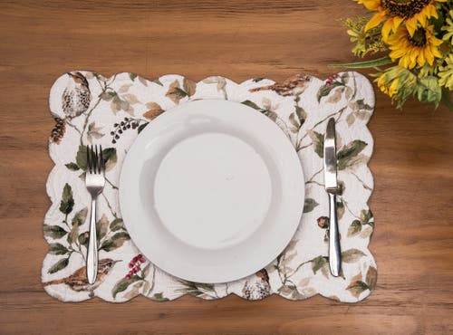 C & F Home C&f Home Mira Songbird Placemats Set Of 6, 13" X 19" In White