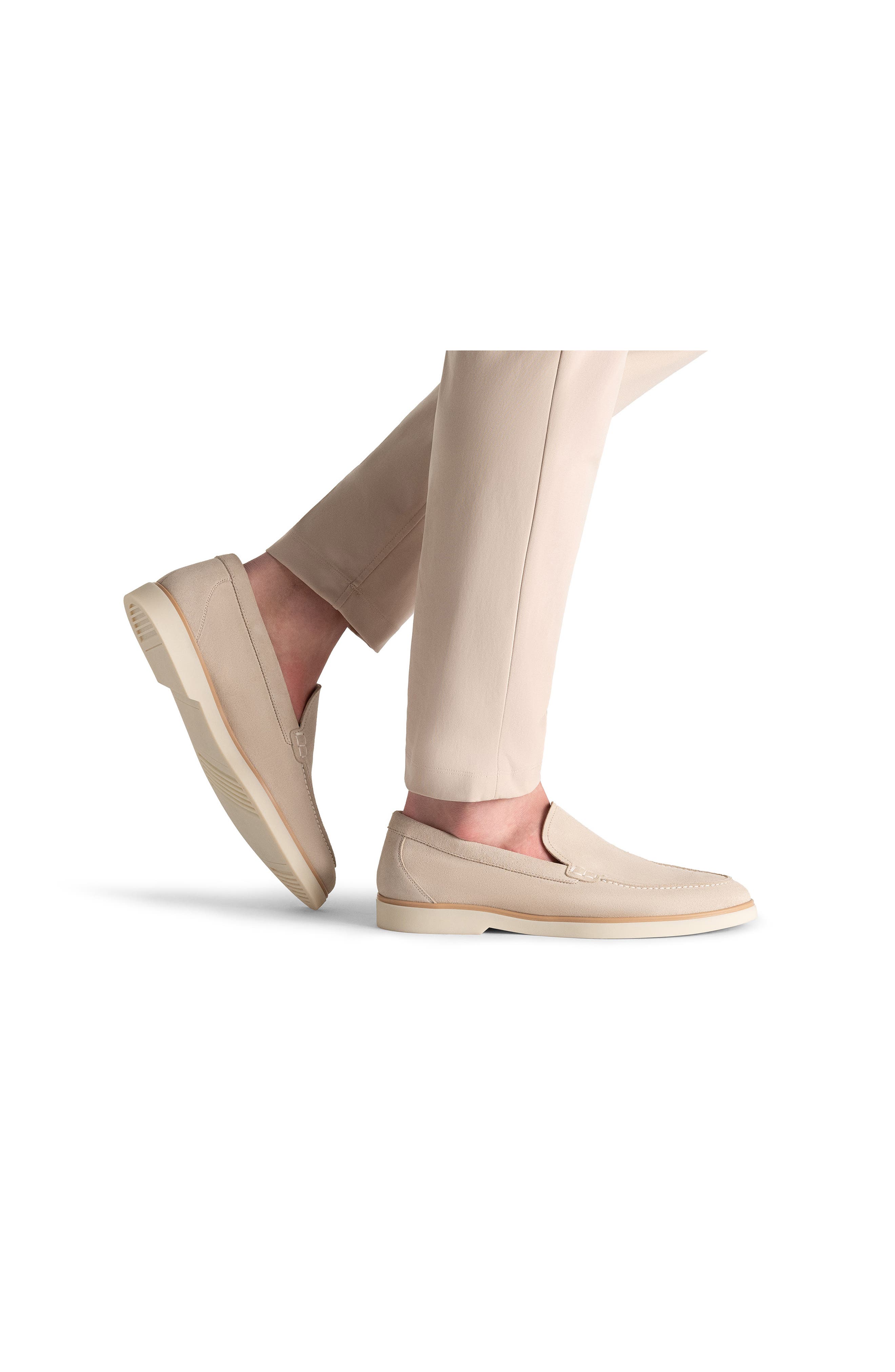 Magnanni Beignet II Apron Toe Suede Loafer, Alternate, color, 