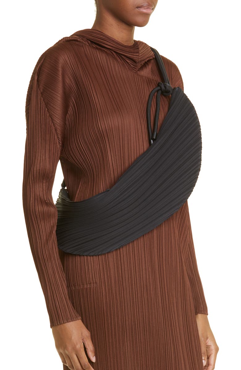 Pleats Please Issey Miyake Leaf Pleats Convertible Handbag, Alternate, color,