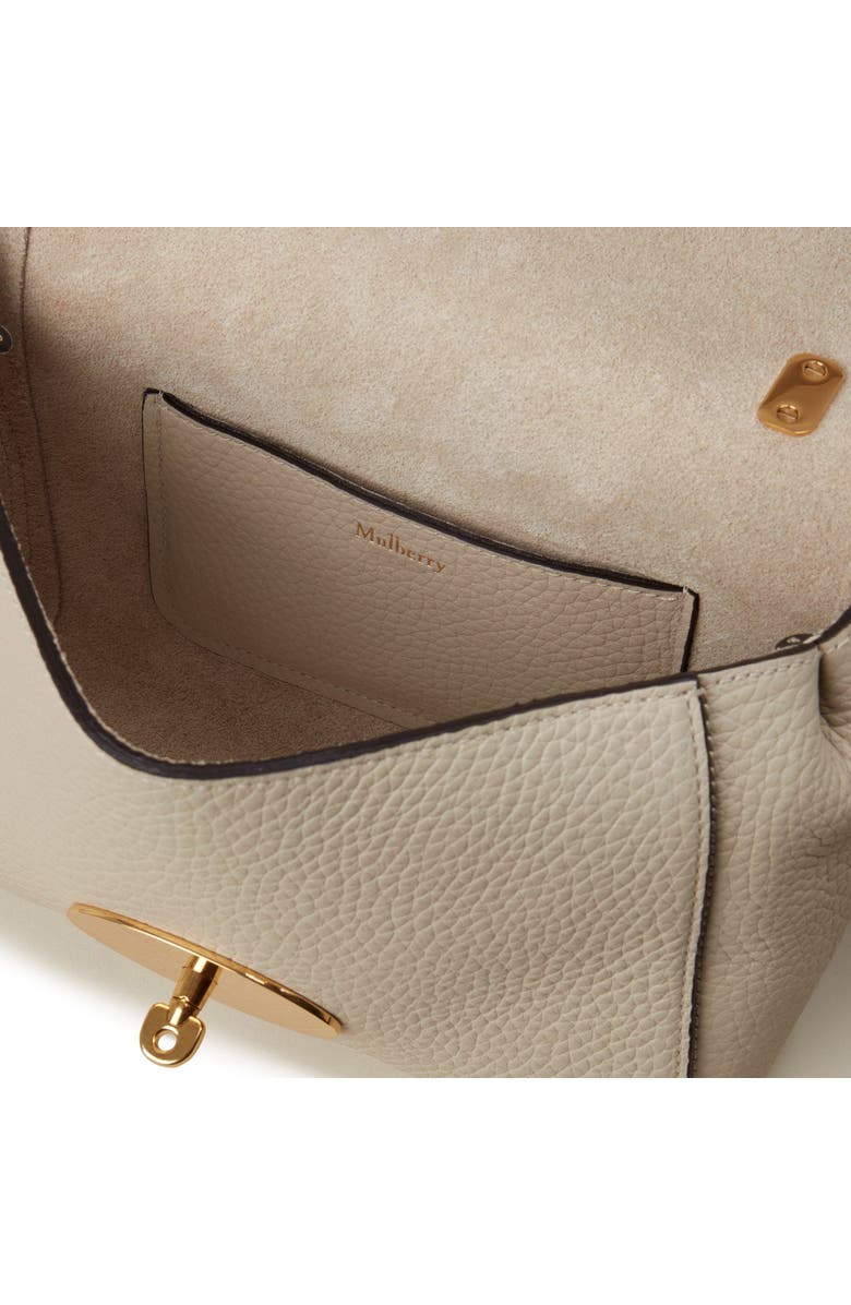 Mulberry Lily, Alternate, color, Chalk