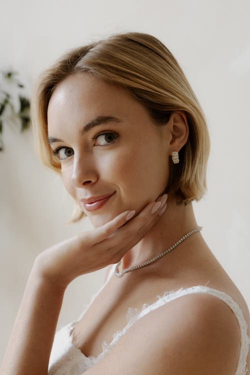 Untamed Petals Millie Mini Pearl Hoops In Gold