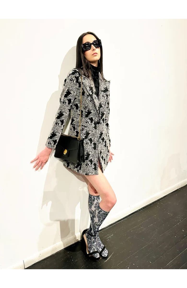 Mutayo Ekiye The Oma Handbag, Alternate, color, Black