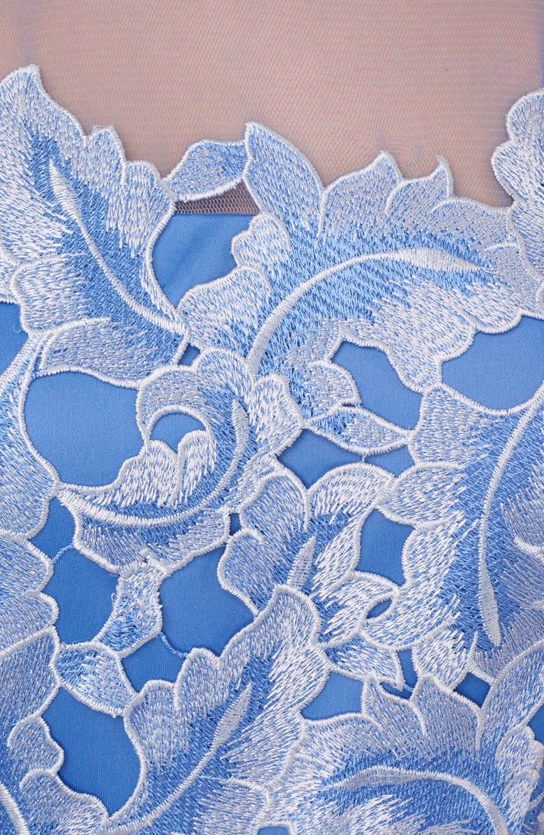 Adrianna Papell Tonal Lace Column Gown, Alternate, color, 